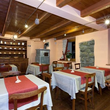 Bed and Breakfast Drésalwoald Gressoney-Saint-Jean Exterior foto