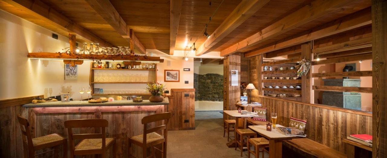 Bed and Breakfast Drésalwoald Gressoney-Saint-Jean Exterior foto